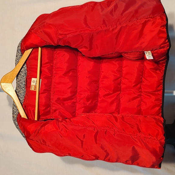 Women's red puffer vest by 'Ruff Hewn'. Size PXL - Picture 10 of 10
